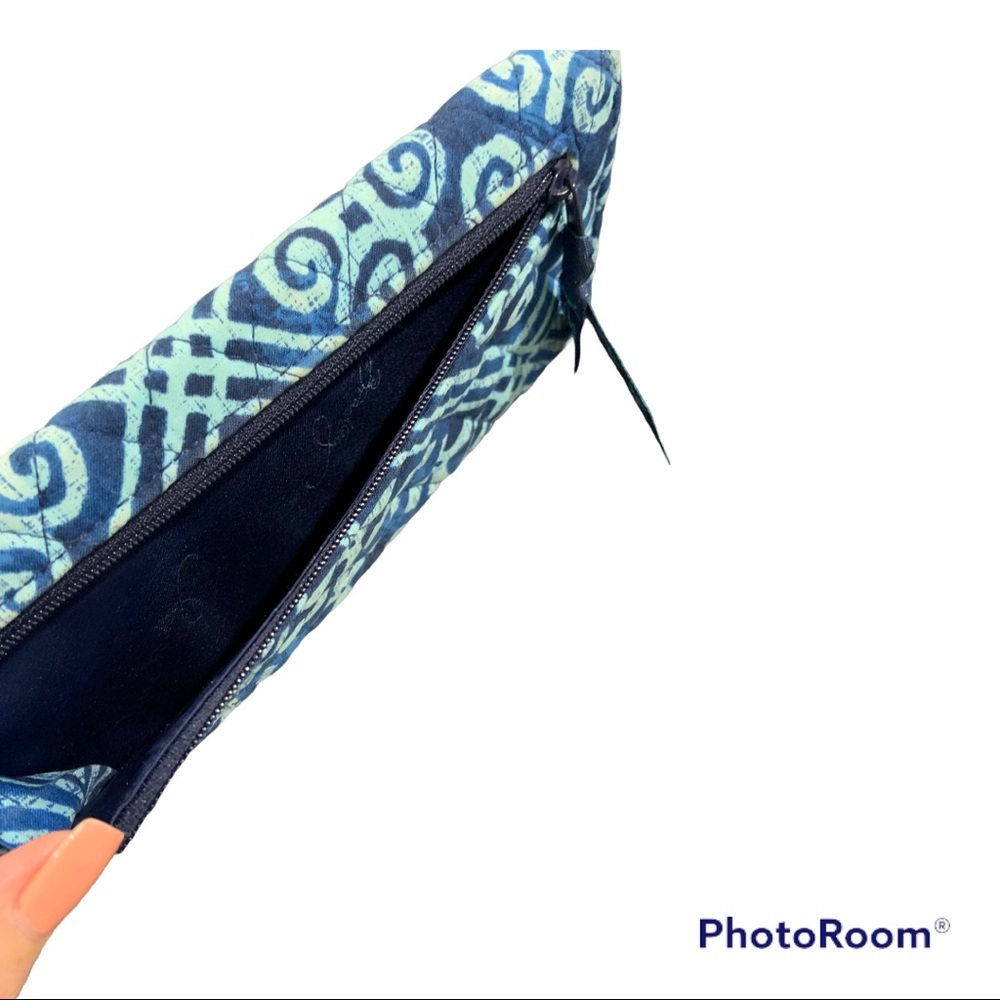 Vera Bradley Trifold Wallet Cuban Tiles Blue Quilted Cotton Magnetic 15707-G03 - Picture 3 of 6